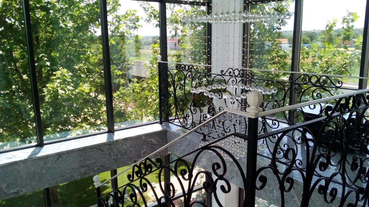 Bed and Breakfast Mesecev Konak Ni Exterior foto